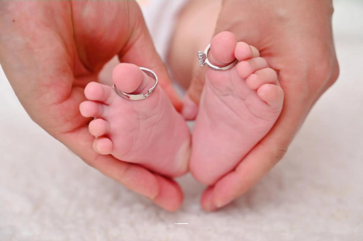 博尔塔拉蒙古7个月孕妇肚子疼